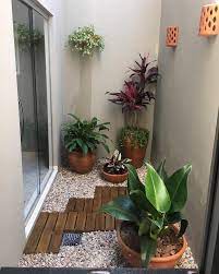 Qualquer cantinho pode ser transformado e se tornar o lugar perfeito para cultivar plantas e relaxar. Pin Em Jardim De Inverno