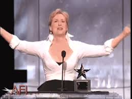 Take a bow thank you gif by iliza. Flattered Gifs Primo Gif Latest Animated Gifs