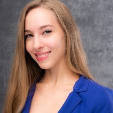 Rebecca Epps's Instagram, Twitter & Facebook