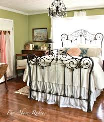 Modern, contemporary, and a clean furniture design are present in all of our wrought iron beds. 40 Vintage Iron Beds