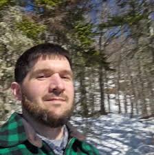 Derek Hilton in people