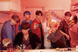 Kim is famous for his vocal in bts. Biodata Profil Fakta Menarik Dan Foto Personil Bts Lengkap Dailysia