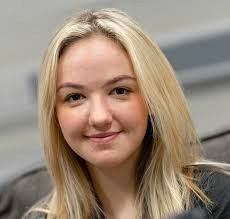 Joanne Keene's Instagram, Twitter & Facebook