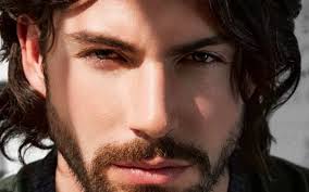 He is the son of francesco moser, the nephew of aldo moser, diego moser and enzo moser, and the cousin of leonardo moser, matteo moser and moreno moser. Ignazio Moser All Isola Dei Famosi Cecilia Non Ci Sta
