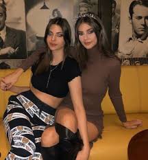 Defne samyeli'nin kızı deren talu henüz çocuk denebilecek 15 yaşında olmasına rağmen şimdiden dünyanın en ünlü modelleri bella hadid ve gigi hadid gibi popüler ve stil sahibi. Derin Talu Height Weight Age Measurements Net Worth Facts