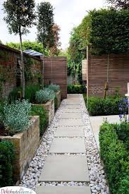 Wunderschone Trittsteine Moderne Gartengestaltung In 2020 Garten Landschaftsbau Landschaftsbau Ideen Landschaftsbau