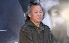 미투 운동이 고작 1년을 넘긴 지금, 우리 사회에 드리워진 역행과 퇴행의 그림자가 느껴지는 대목이다. Dqu6htf5muuymm