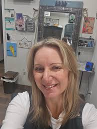 Happy New Year's Eve and a Happy Wednesday Friends! Come