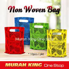 Tempat jual paper bag kami menerima permintaan pesanan yang anda inginkan. Buy Ready Stock 10pcs Non Woven Bag Paper Bag Doorgift Goodies Bag Wedding Gift Bag Cookies Bag Kenduri Kahwin Seetracker Malaysia