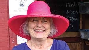 Leslie Suttles's Instagram, Twitter & Facebook