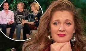 Drew Barrymore REUNITES with the cast of E.T. the Extra-Terrestrial