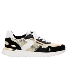 Discover the full range of michael kors designer shoes: Michael Michael Kors Outlet Shoes Women Sneakers Michael Michael Kors Women Gold Sneakers Michael Michael Kors 43f9mofs1m Giglio En