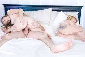 Alyce Anderson Hidden Fuck - Family Strokes behind the scenes