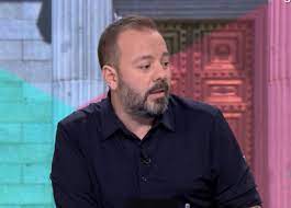 El creador oficial del fango de Sánchez: Antoñito, hijo, trabajar no es  indigno | mundotoro.com