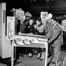 We did not find results for: A Que Jugaban En El Siglo Pasado Ibytes Pinball Machines Pinball Pinball Game