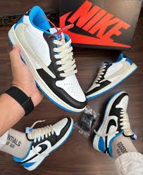 N1ke travis scott A pronta entrega Linha Premium 😍😍 Valor 149,90 a vista