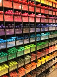 It is a leading manufacturer of wooden pencils with a varied range of writing instruments for artists and writers. Faber Castell Fabercastell à¦Ÿ à¦‡à¦Ÿ à¦°