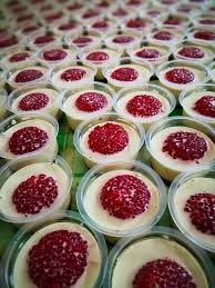 Lebih lagi baik, 1 sudu gula, 1/2 sudu teh garam, air gula & susu, 3 biji gula melaka, 4 sudu gula, susu cair/susu segar. Resepi Meletop Baru Siapkan Tempahan Sagu Gula Melaka Alhamdulillah Rezeki Resepi Sagu Merah Rendam Air Dengan Campur Sikit Pewarna Panaskan Air Sampai Menggelegak Baru Masukkan Sagu Dan Kacau Selalu