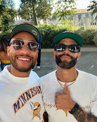 Found out that there is this new thing called “sports” that you can go to  with your best friend, and that is really, really, fun. Who knew?🤷🏽‍♂️  But seriously, thank you to @