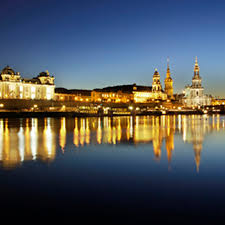 Dresden ist die landeshauptstadt von sachsen, deutschland. Dresden Germany Amazon Jobs