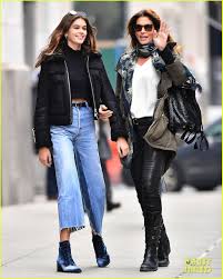 Pregnant kat von d caused huge controversy this week after she revealed. Cindy Crawford Knew About George Amal Clooney S Pregnancy News For Months Reveals Best Parenting Advice Photo 3859422 Amal Alamuddin Clooney Celebrity Babies Cindy Crawford George Clooney Kaia Gerber Rande Gerber