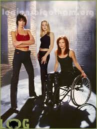 Batgirl Birds Of Prey Tv Show Birds Of Prey Raubvogel Bibel Schonheit