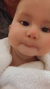 Daphne drew taking selfies