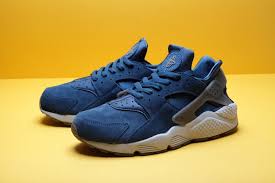 Black And Yellow Nike Huaraches Nike Air Huarache Blue Force Kixandthecity Com Nike Air Huarache Huaraches Black Nike Shoes