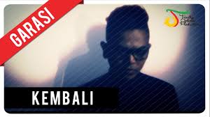 Fedi nuril pastikan garasi garap album terbaru. Garasi Kembali With Lyric Vc Trinity Youtube