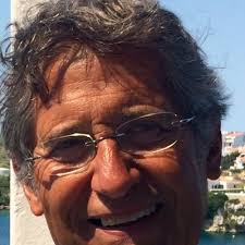 Andrea Artero (@AndreaArteroM)