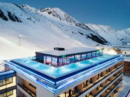 Endless Sky Pool Der Hochstgelegene Infinity Pool Der Alpen Hotel Mooshaus In 2020 Infinity Pools Infinity Pool Pool