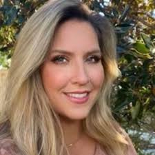 Ashley Pickel's Instagram, Twitter & Facebook