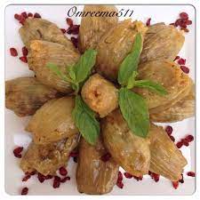 محشي البصل بدبس الرمان والتمر الهندي نفس الخطوات اللي أتبعنها في محشي البصل بصلصه الحمراء middle eastern recipes appetizer recipes middle eastern dishes