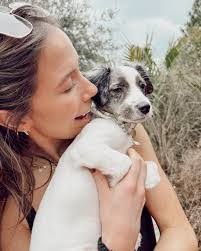 Jillian Wilkie's Instagram, Twitter & Facebook