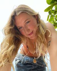 Radical Mane • Hawaii Hairstylist