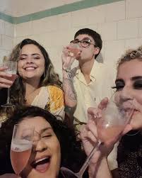 Thani Fang (@nathanifang) • Instagram photos and videos