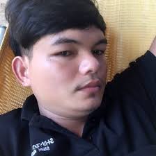 Multicolored Tanager The Multicolored Tanager(Chlorochrysa nitidissima) is  a dazzling and rare bird endemic to the montane forests of Colombia,  particularly in the Western Andes. 📸: @jlm_wildlifephotography #tanager  #birds #wildlife #nature #birdlife |