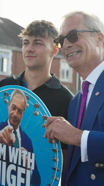 The people of Clacton stand with Nigel. 💪 | Reform UK | Facebook