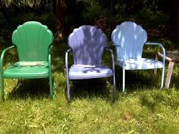 Now This Type Of Metal Chair I Am Familiar With I See Them Called Motel Chairs A Lot I Hadn T Known That Metal Lawn Chairs Metal Patio Chairs Lawn Chairs