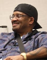 Shawn Darnell's Instagram, Twitter & Facebook