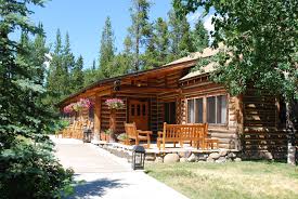 The area is also the home of the colter bay visitor center and indian arts museum. Lodging Grand Teton National Park U S National Park Service