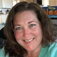 Tracey Crane's Instagram, Twitter & Facebook