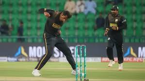 Watch How a Pakistan Player Praised Rahul Dravid After PSL Win