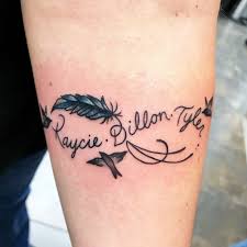 Infinity tattoos are getting popularity because of its unique design. Infinity Arrow Tattoo With Names Novocom Top