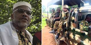 Test & vergleich 2021 auf computerbild.de! Soldiers Storm Nnamdi Kanu S Home Block Entrance To His Residence