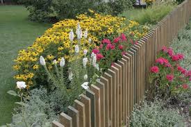 Den Garten Pflegeleicht Gestalten Pflegeleichter Garten Garten Anlegen Garten