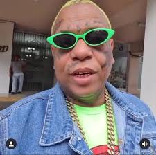 Desde 0 siempre me apoyó el tío #japanese vuelta alto!! Dios te tenga en la  gloria!!!! Ojalá todas tus regalías en la música les llegue a tus hijas!  🙏🏻💔 #ripjapanese