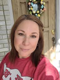 ❤️❤️❤️❤️ADOPTED❤️❤️❤️❤️ Thank you RodHern Julissa for the invitation!!  🙂🙃🙂 I hope Natalie Ramirez does this too! Name: Mrs. Gonzalez ❤️  College: UTSA 👩🏽‍🎓 Grade: 1st grade collab for 10 years & kinder