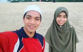 Mungkin ramai yang sedang dalam dilema mencari nama terbaik untuk anak yang bakal dilahirkan kerana menyedari nama yang diberikan kepada seseorang bayi mencerminkan betapa ibu bapa menyayangi anaknya. Isteriinspirasi Bekas Isteri Dai Farhan