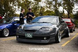 El megalodón es un animal prehistórico formidable que existió hace millones de años. Hyundai Tiburon Hyundai Tiburon Hyundai Cars Hyundai Tiburon Custom